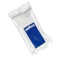 Lavazza mandel overtrukket med chokolade indpakket