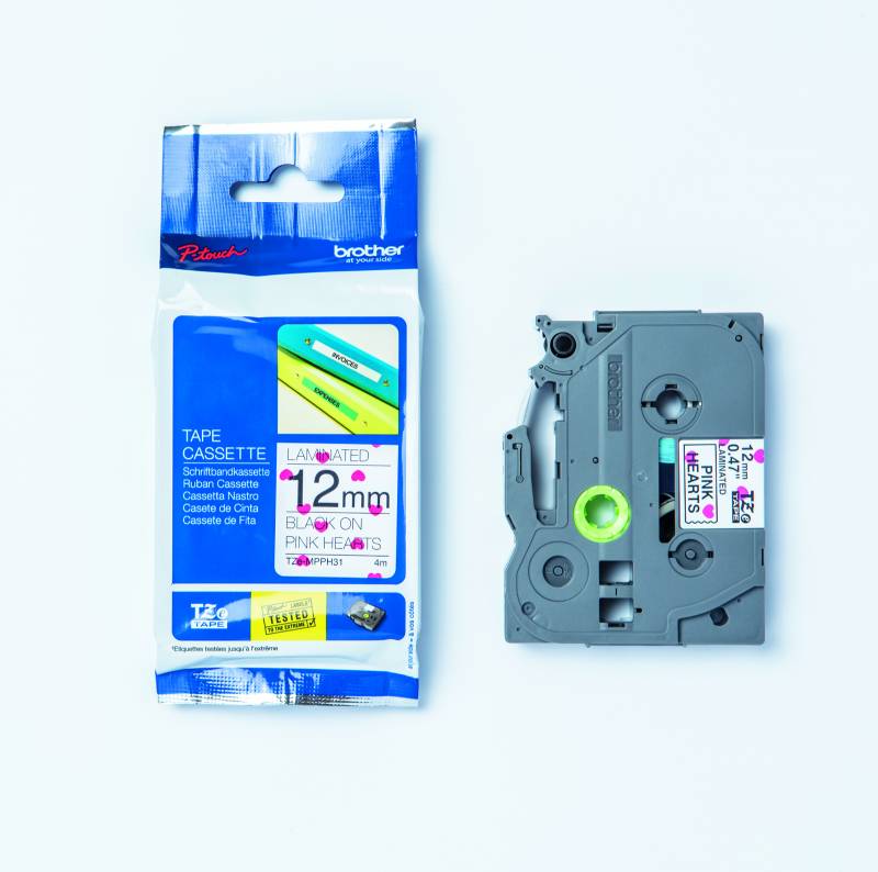 Brother TZe-MPPH31 printer sort tekst på hvid lamineret tape med små hjerter