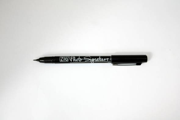 ZIG Foto Signature pen vandfast og permanent 0,5mm sort