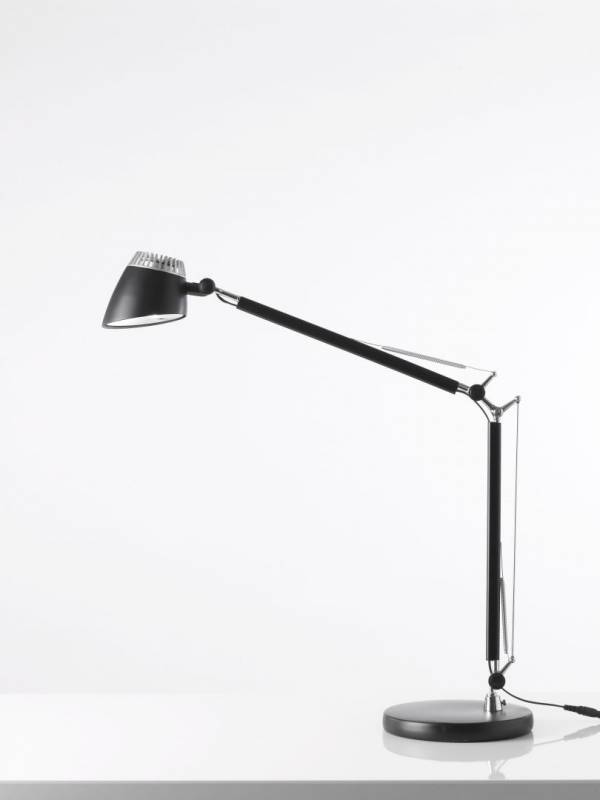 LightUp Valencia LED lampe by Matting med bordfod sort