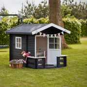 Legehus 134&times;134 cm + 58 cm terrasse - ubehandlet - inkl. tagpap