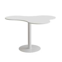 Cafebord amøbeformet 120x150cm højde 90cm hvid laminat på hvidt stel