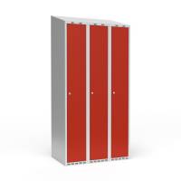 Garderobeskab 3x300mm med skråt tag, 1 rum i højden med røde døre og cylinderlåse