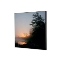 Tekstil vægdekoration 40x40cm Forest Sunrise med sort ramme
