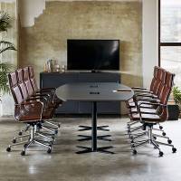 Charley konferencestol med arml&aelig;n i brun skindimitation