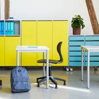 Office skrivebord 70x60cmm højde 72cm birk laminat, alugråt stel