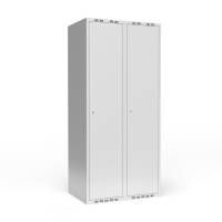 Garderobeskab 2x400mm med lige tag, d&oslash;re i lys gr&aring; med cylinderl&aring;se