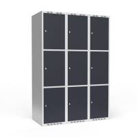 Garderobeskab 3x400mm med lige tag, 3 rum i højden med antracit døre og cylinderlåse