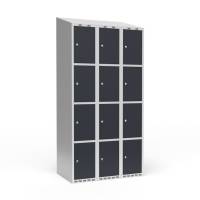 Garderobeskab 3x300mm med skråt tag, 4 rum i højden med antracit døre og cylinderlåse