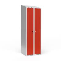Garderobeskab 2x300mm, skr&aring;t tag, d&oslash;re i r&oslash;d med cylinderl&aring;s