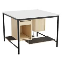 Sybord med fodplader 120x120cm hvid laminat med sort stel