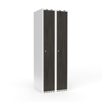 Garderobeskab 2x300mm med lige tag, døre i nocturne wood med cylinderlåse