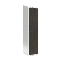Garderobeskab 1x400mm med skråt tag, dør i nocturne wood med cylinderlås