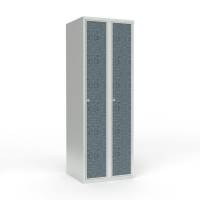 Skoleskab 60x55x175cm, lige tag, sorte d&oslash;re med greb til h&aelig;ngel&aring;se