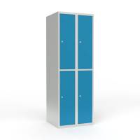 Skoleskab i stål med 4 rum, lige tag og cylinderlås 60x55x175cm lys blå