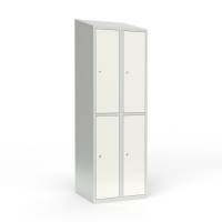 Skoleskab i stål med 4 rum, skråt tag og cylinderlås 60x55x190cm hvid