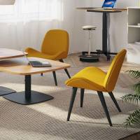 Tilkka 4L lounge stol i m&oslash;rk gr&aring;t stof med ben i sortbejdset massiv b&oslash;g 