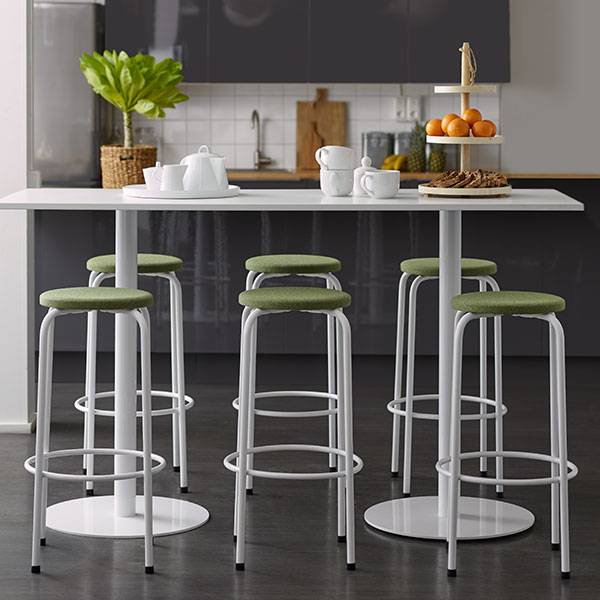 Bertil taburet med massiv birk s&aelig;de og hvidt stel