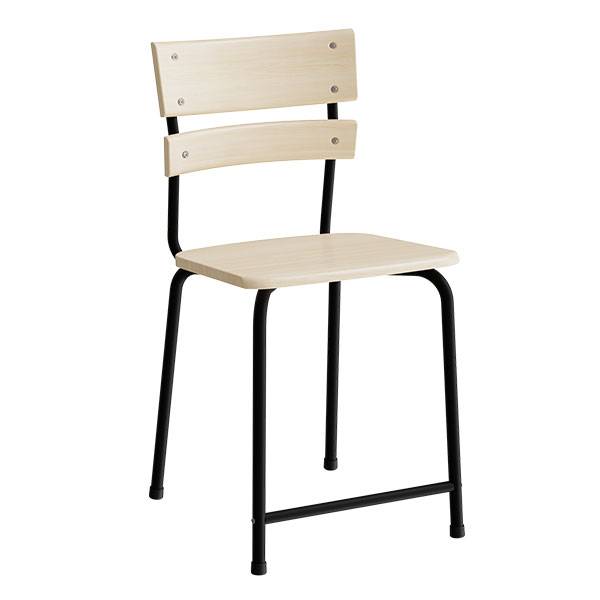 Classic 156 elevstol i massiv birk med fodst&oslash;tte og sort stel 