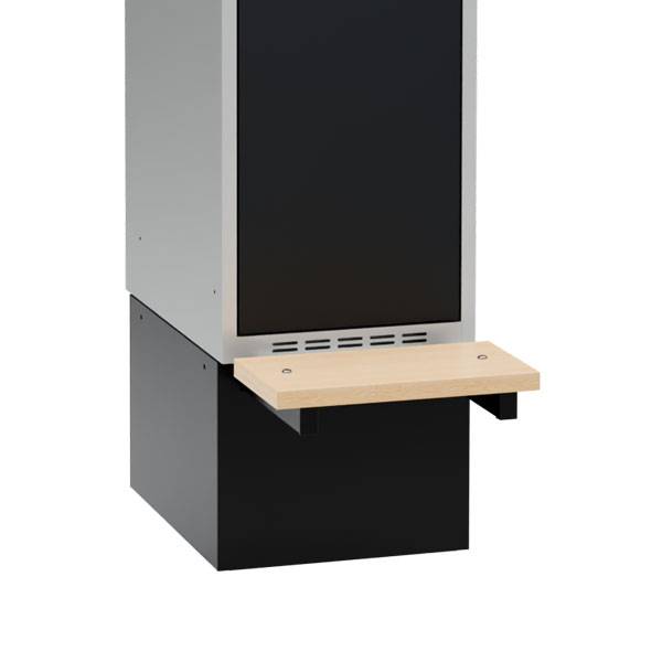 H&oslash;j sokkel til garderobeskab 40x55x32cm med siddeb&aelig;nk i birk