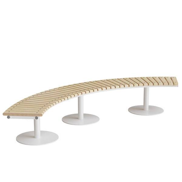 Cirkum siddeb&aelig;nk 90&deg; buet i birk laminat med hvidt stel