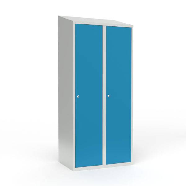 Skoleskab i stål med 2 rum, skråt tag og cylinderlås 80x55x190cm lys blå