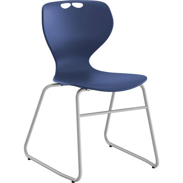 Tarris elevstol med bl&aring;t s&aelig;de og alugr&aring;t lukket stel