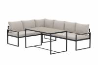 Ios hj&oslash;rnesofa til haven med bord i sort st&aring;l med beige hynder