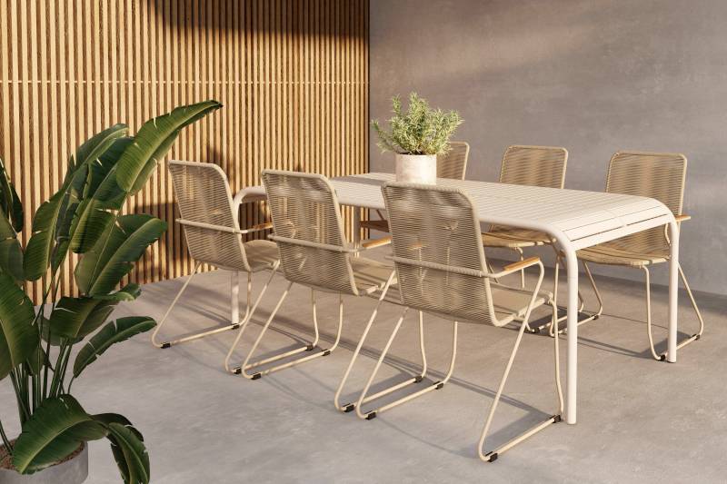 Borneo havem&oslash;bels&aelig;t med bord og 6 stole beige